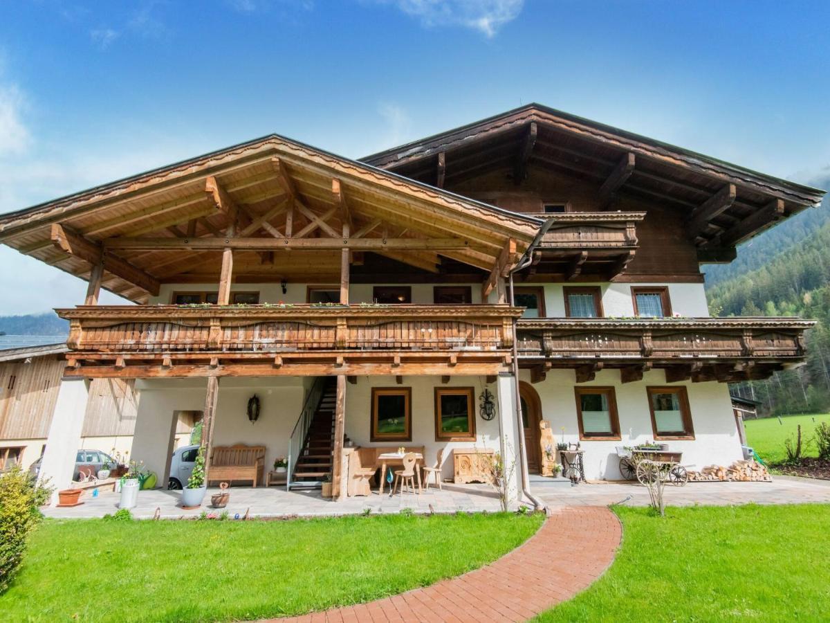 Apartment In Saalfelden Am Steinernen Meer Extérieur photo